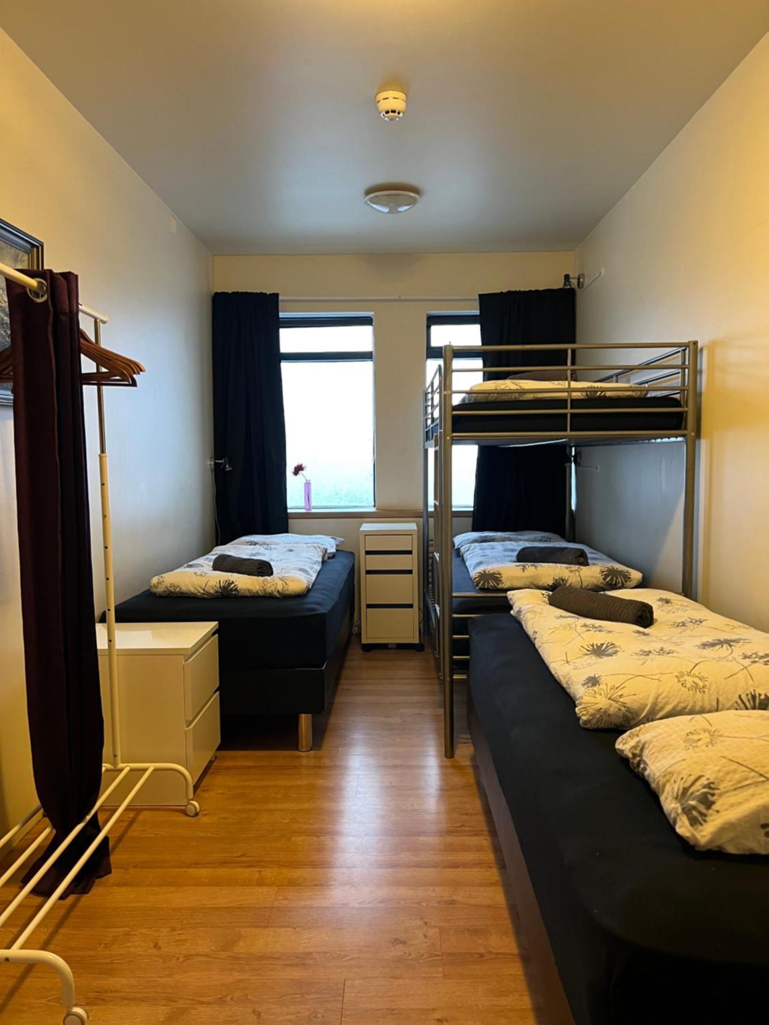Art Hostel And Apartments Stokkseyri Extérieur photo